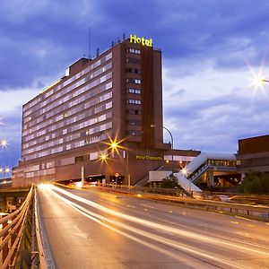 Hotel Chamartin The One